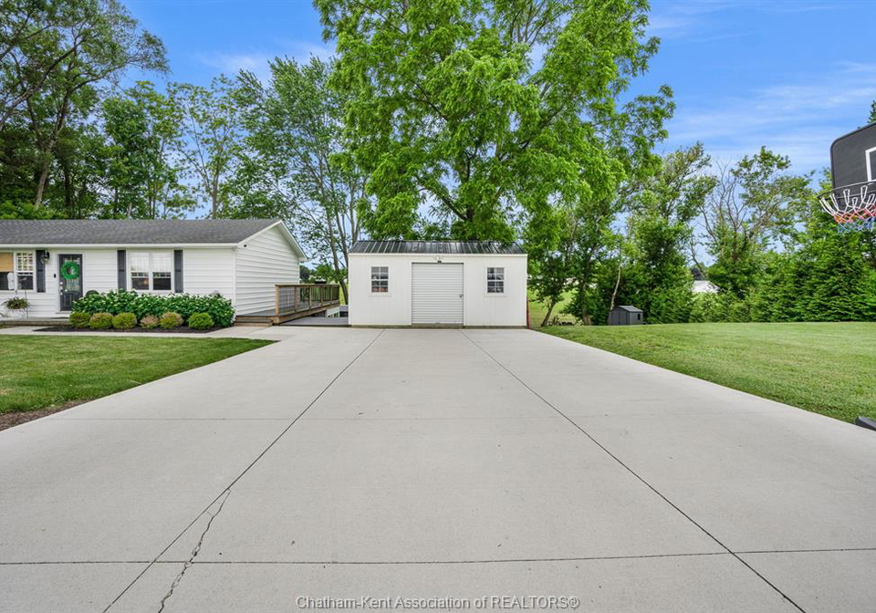 10338-croton-line-dresden-ontario-26018693
