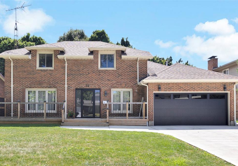 20-zircon-chatham-ontario-26018694
