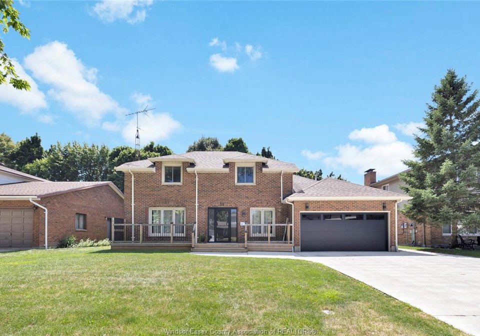 20-zircon-chatham-ontario-26018694