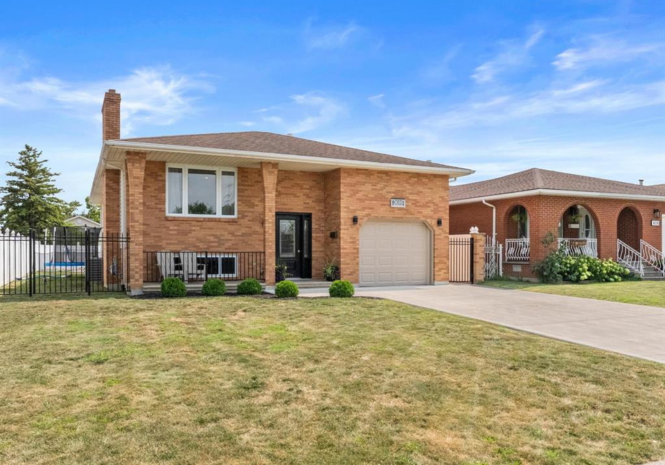 3016-princess-windsor-ontario-26018701