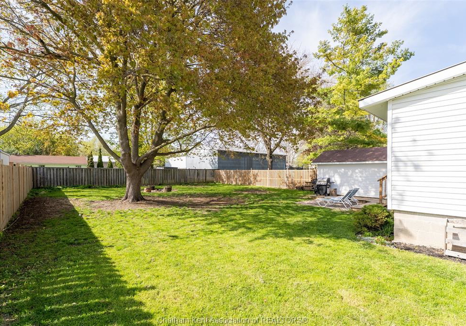 128-elizabeth-street-thamesville-ontario-26018710