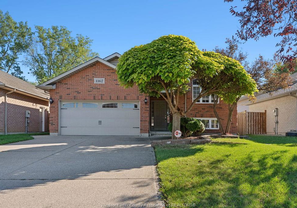 1162-banwell-road-windsor-ontario-26018711