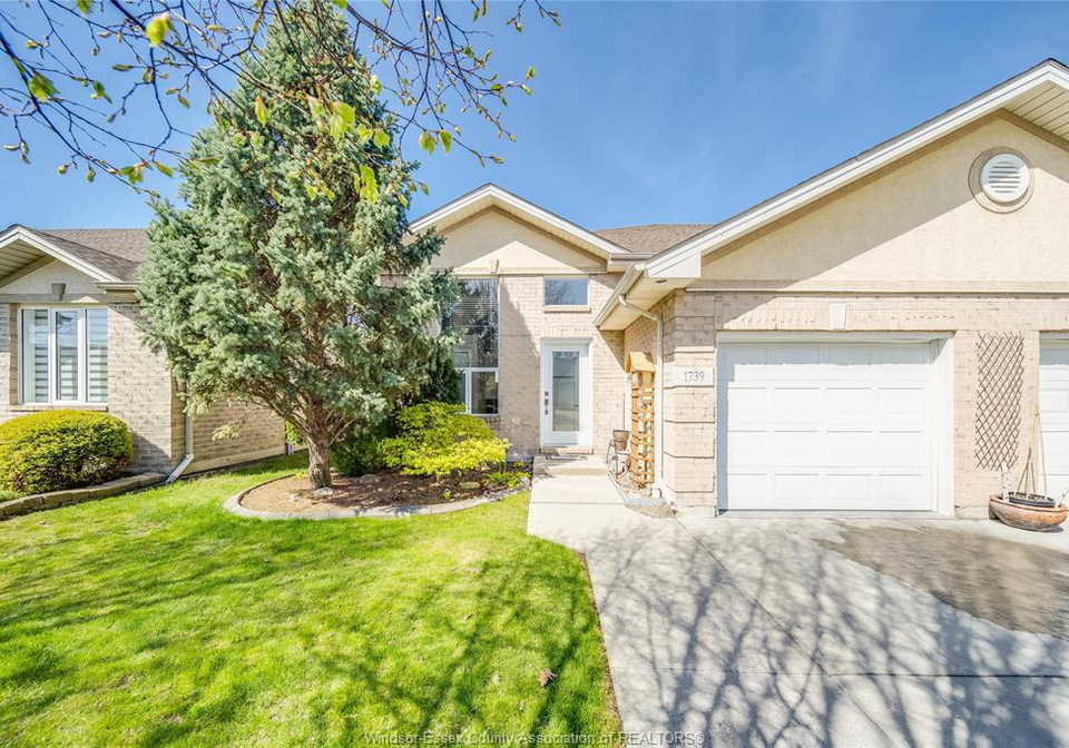 1739-castleton-avenue-windsor-ontario-26018712