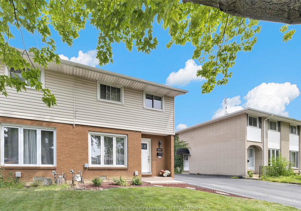 9682-lynngrove-crescent-windsor-ontario-26018713