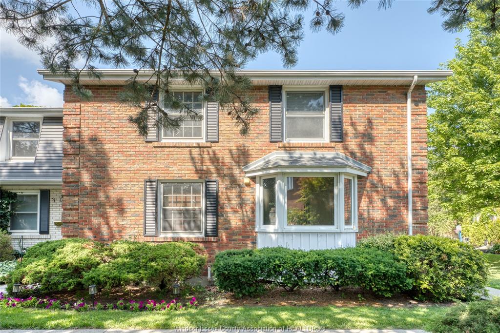 8402-little-river-windsor-ontario-26018718