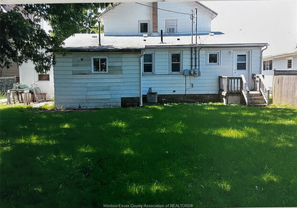 1002-1006-st-pierre-street-tecumseh-ontario-26018719
