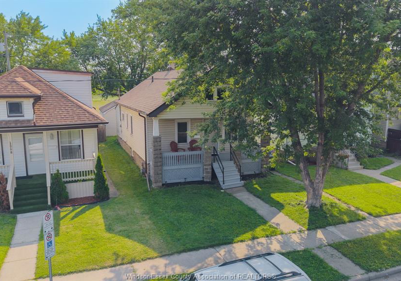 1560-lillian-avenue-windsor-ontario-26018724