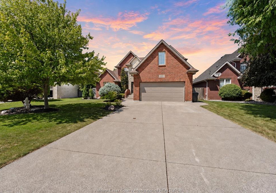 689-george-kennedy-way-lakeshore-ontario-26018727