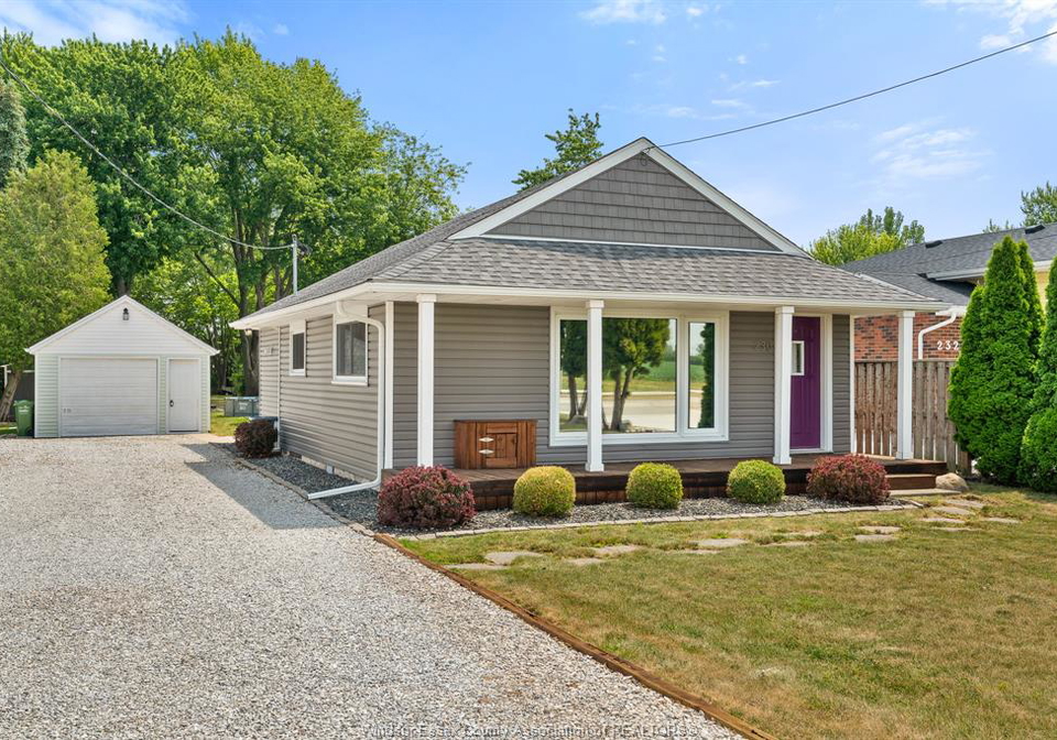 230-renaud-line-lakeshore-ontario-26018728