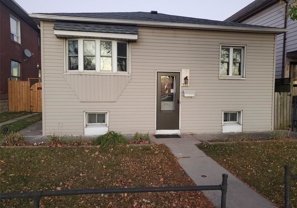 946-howard-avenue-windsor-ontario-26018737