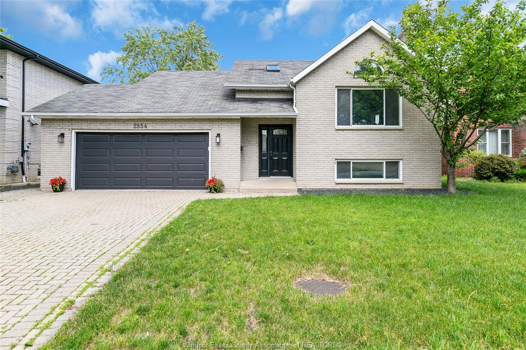 2854-mangin-crescent-windsor-ontario-26018741