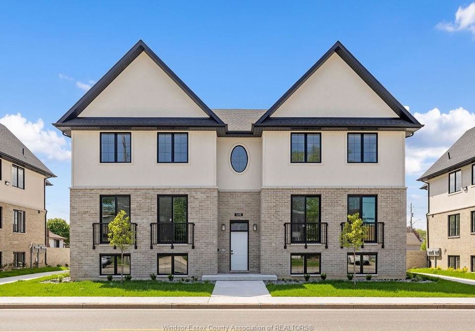 1401-lesperance-tecumseh-ontario-26018756