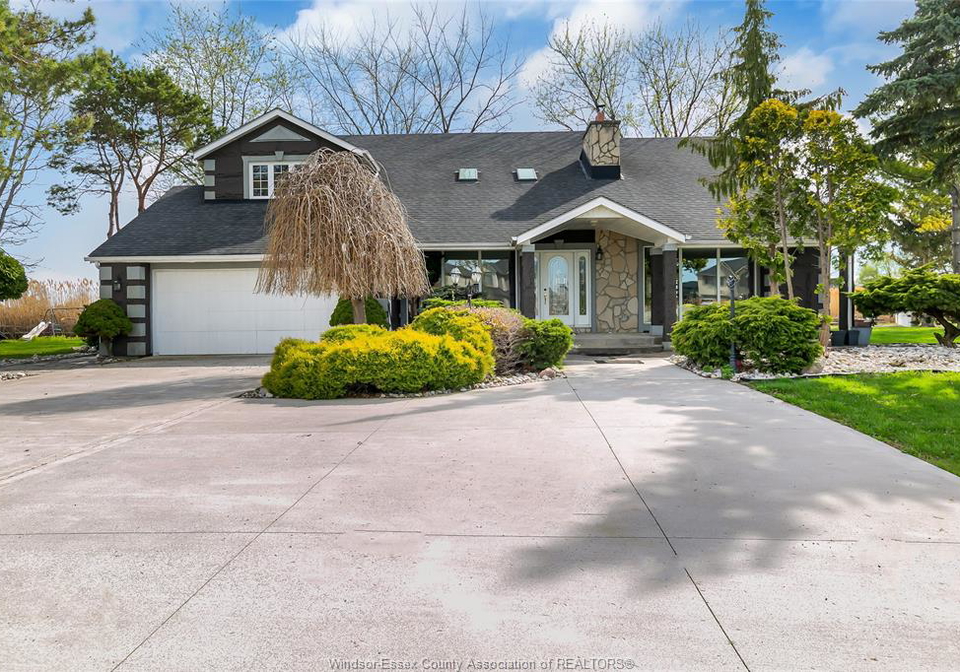 112-county-road-22-belle-river-ontario-26018772