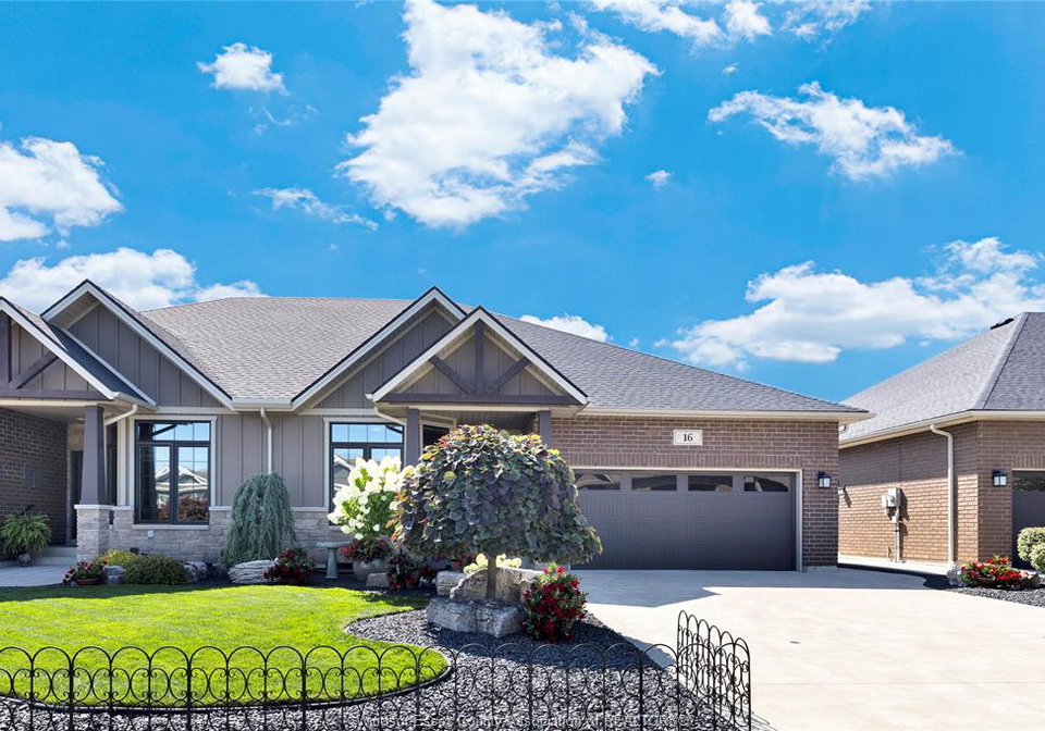 16-robin-court-kingsville-ontario-26018774