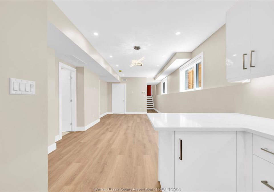 3371-byng-windsor-ontario-26018776