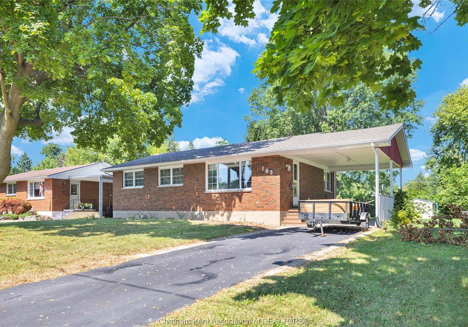 103-coverdale-street-chatham-ontario-26018779