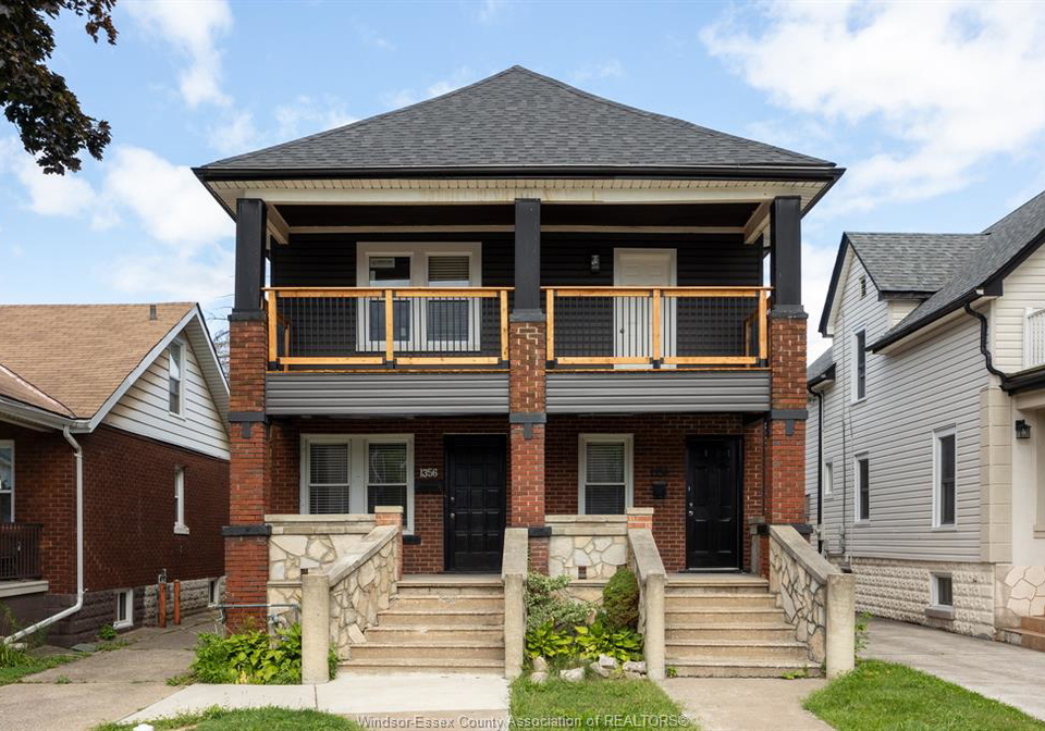 1358-pierre-windsor-ontario-26018783