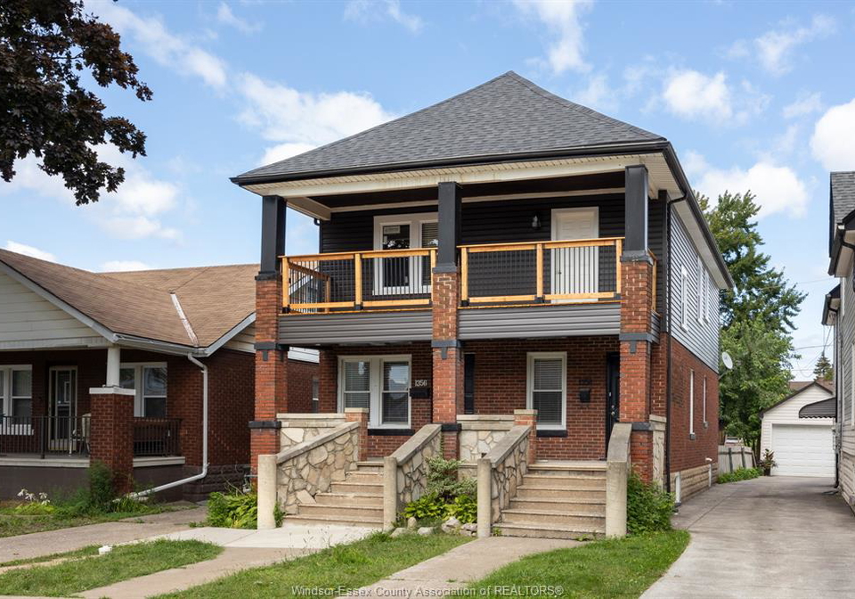 1358-pierre-windsor-ontario-26018783