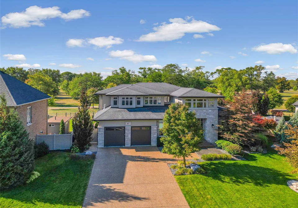 107-christy-lane-tecumseh-ontario-26018784
