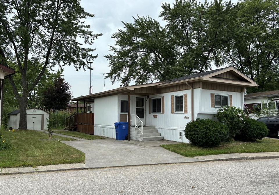 15-wilder-south-lakeshore-ontario-26018786