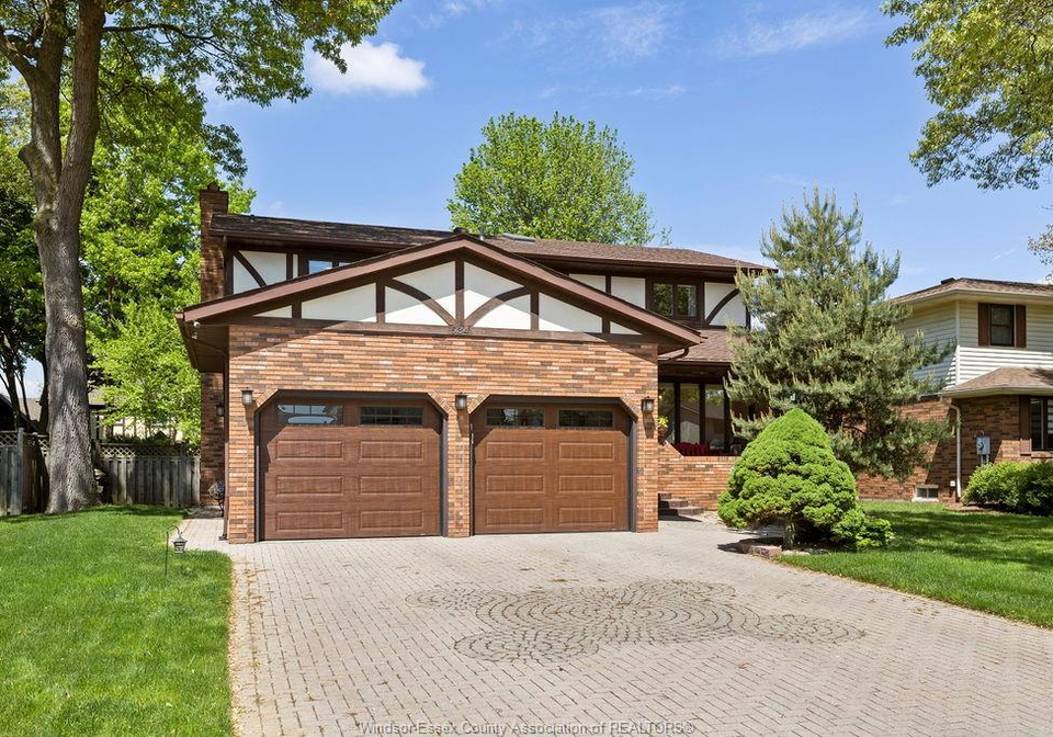534-michael-crescent-lasalle-ontario-26018789