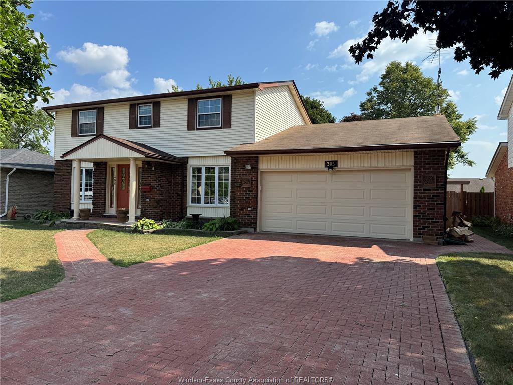 305-mccurdy-amherstburg-ontario-26018795