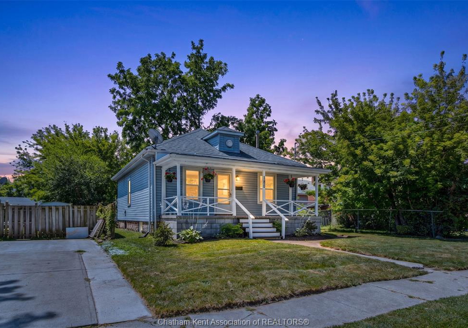 180-raleigh-street-chatham-ontario-26018801