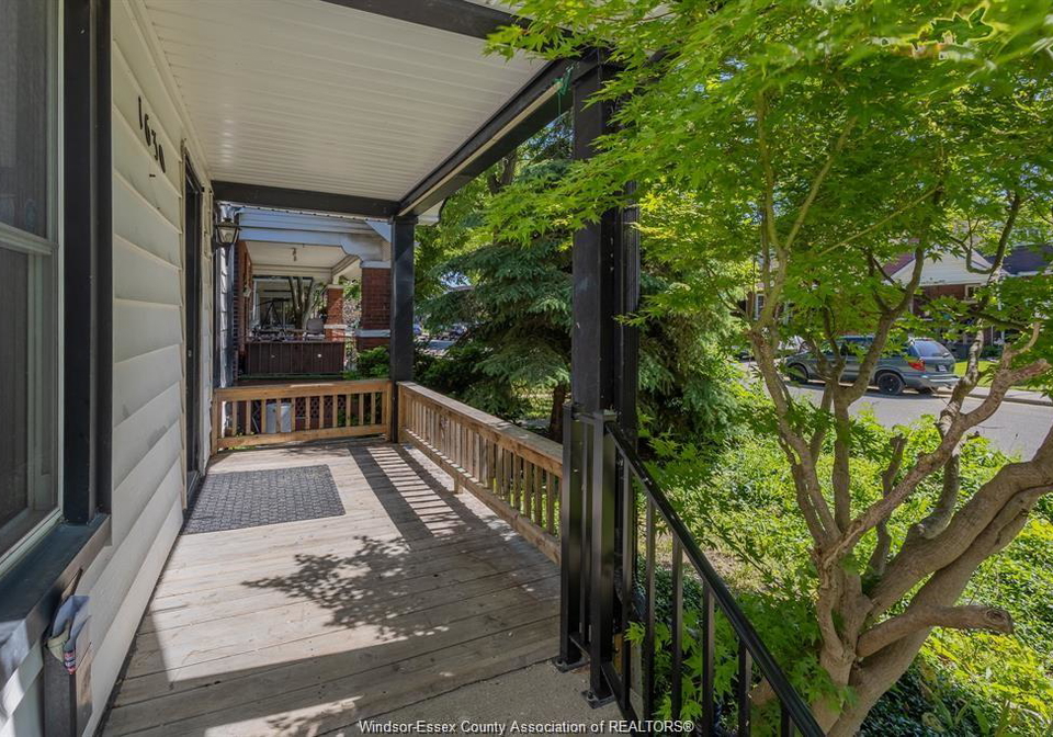 1630-marentette-windsor-ontario-26018813