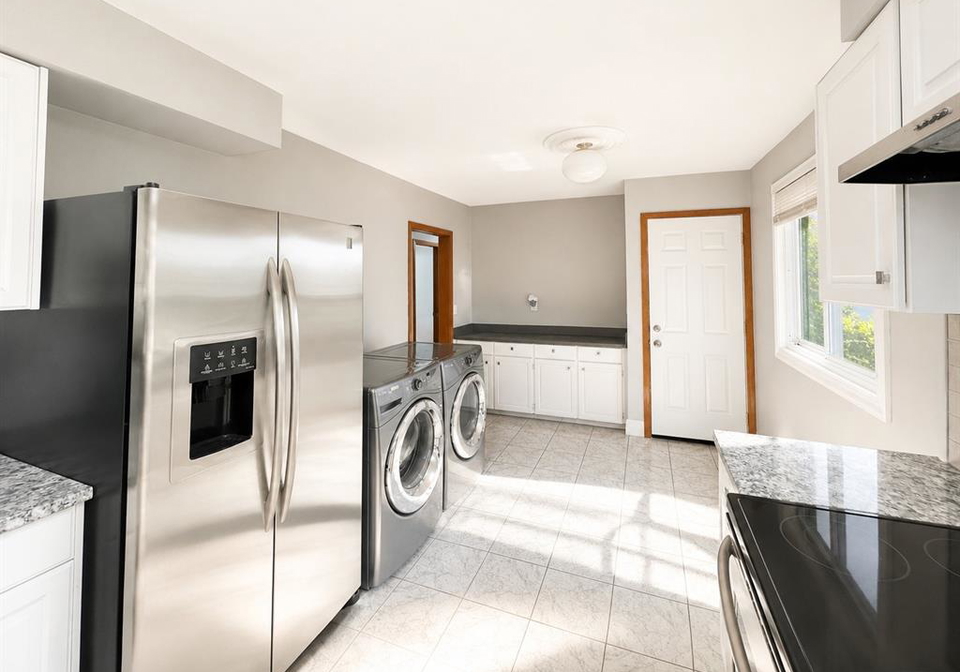 979-arthur-road-windsor-ontario-26018815