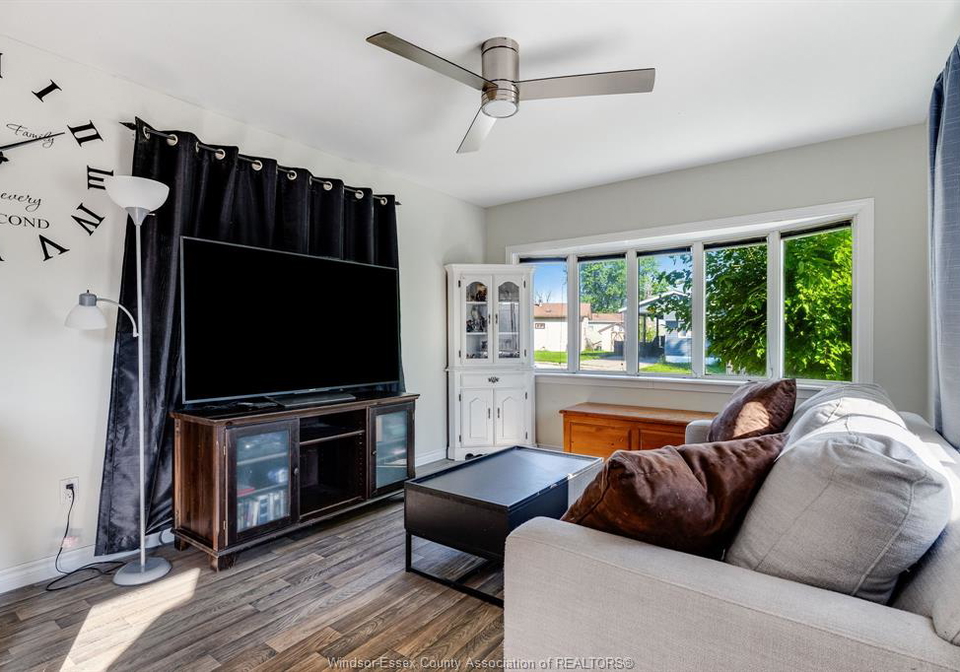 29-parkside-drive-mcgregor-ontario-26018824