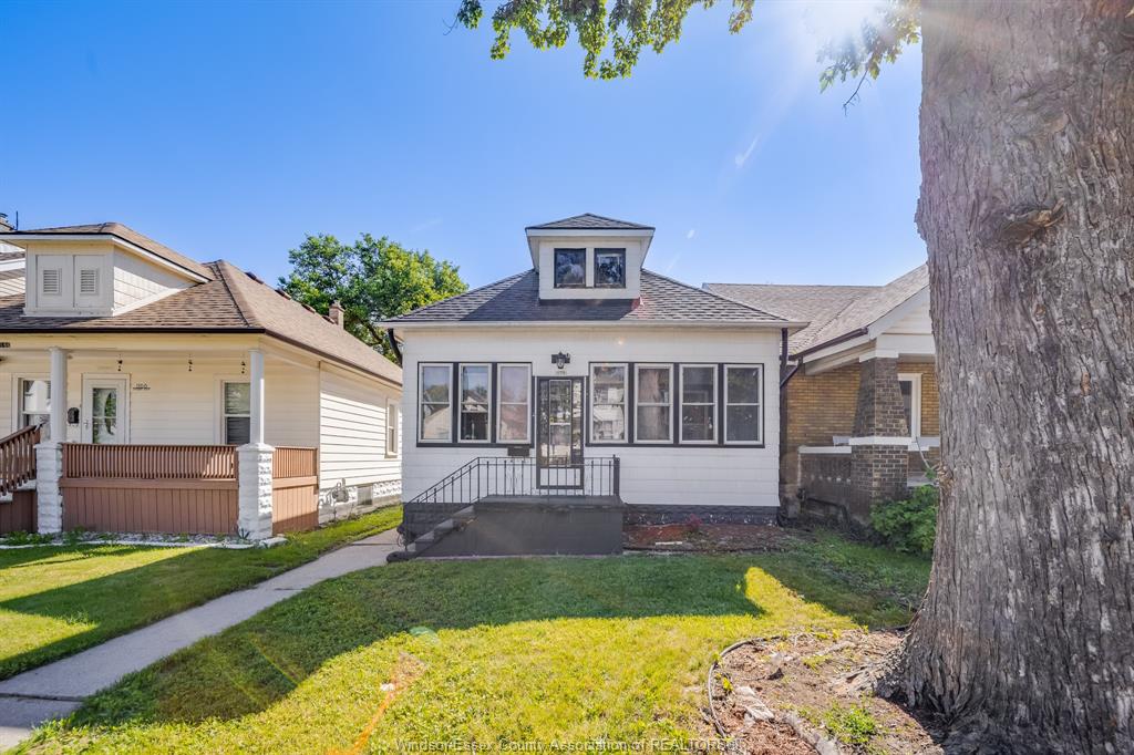 1170-pierre-avenue-windsor-ontario-26018827