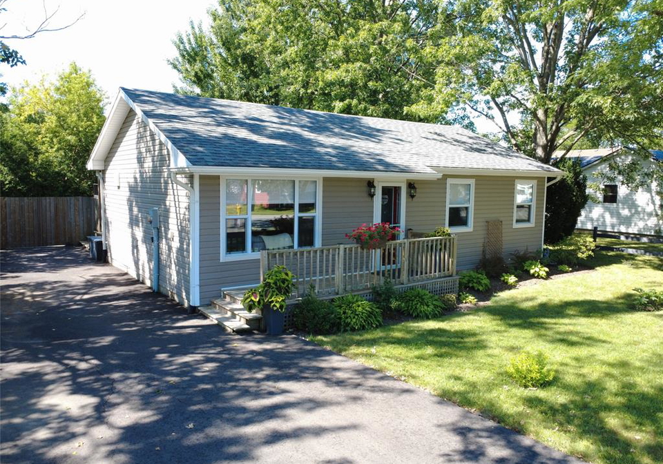 8585-james-street-charing-cross-ontario-26018849