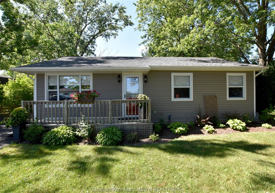 8585-james-street-charing-cross-ontario-26018849