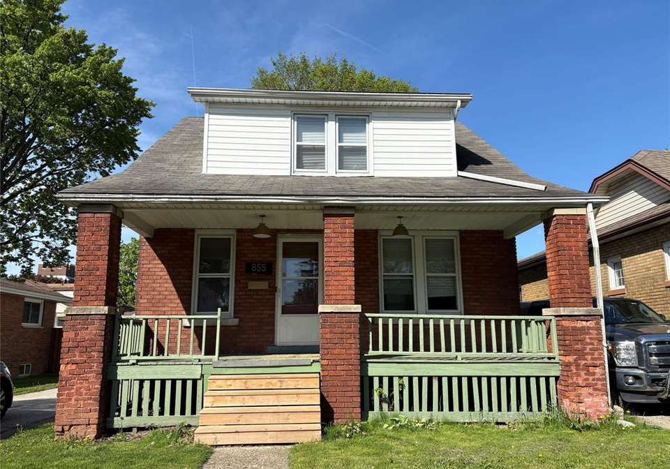855-edward-windsor-ontario-26018850