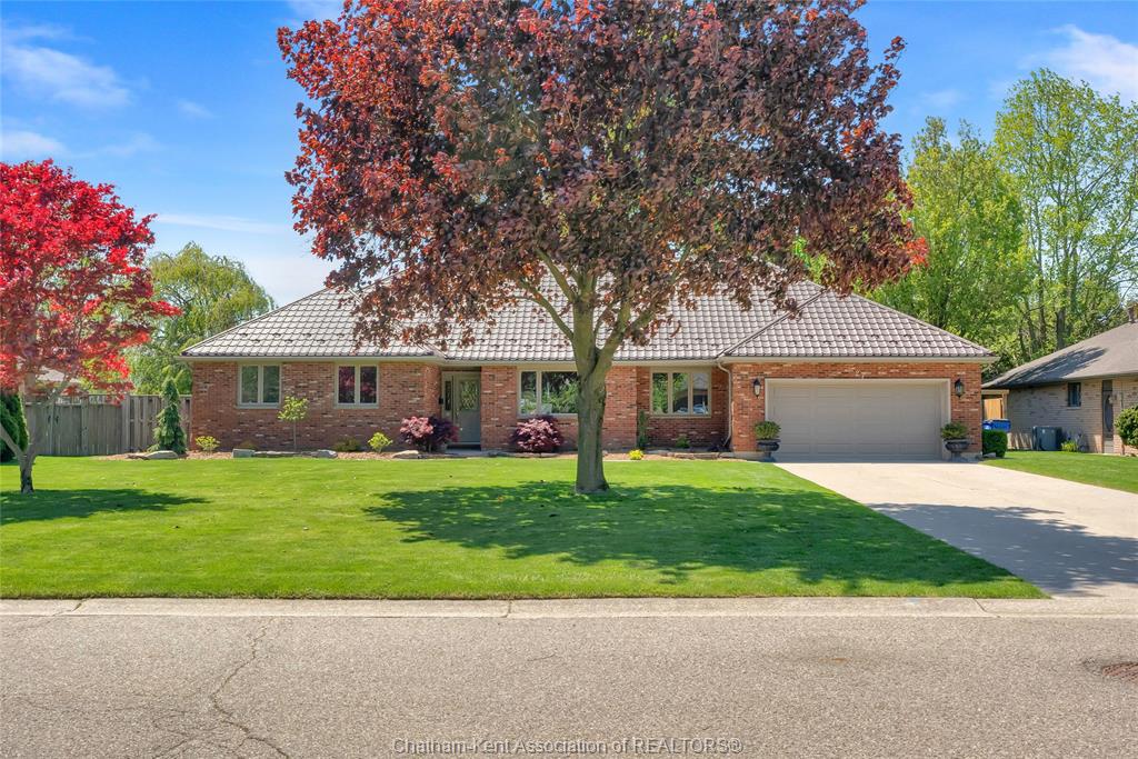 27-cramar-crescent-chatham-ontario-26018863