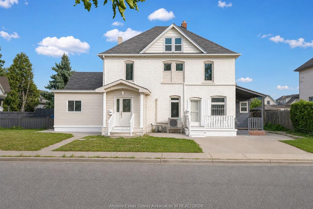 869-cataraqui-windsor-ontario-26018865