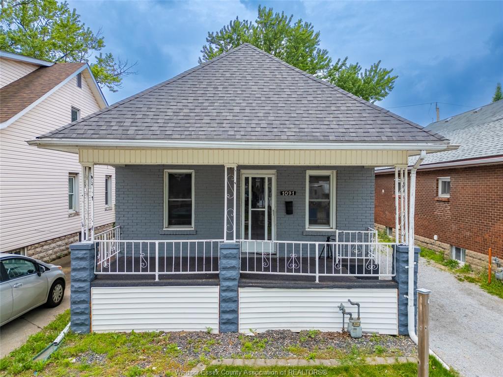 1091-lena-windsor-ontario-26018867