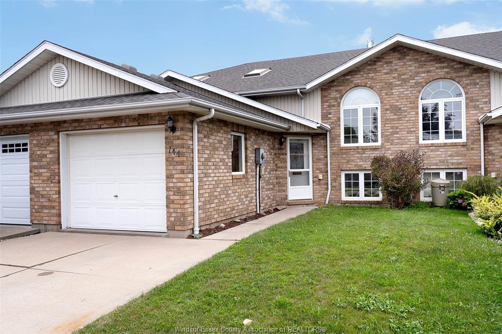 144-bennie-avenue-leamington-ontario-26018882