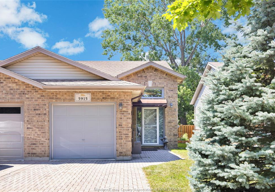 5915-north-woodmont-lasalle-ontario-26018889