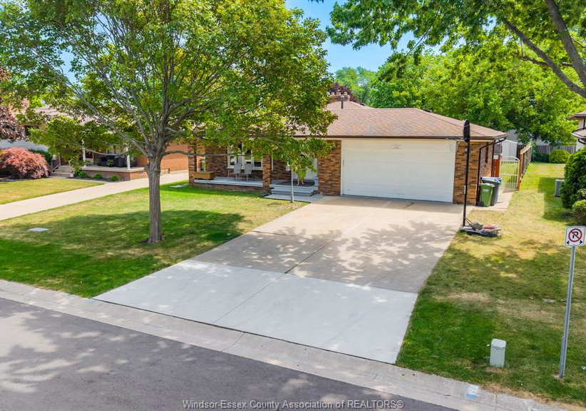 386-woodridge-tecumseh-ontario-26018898