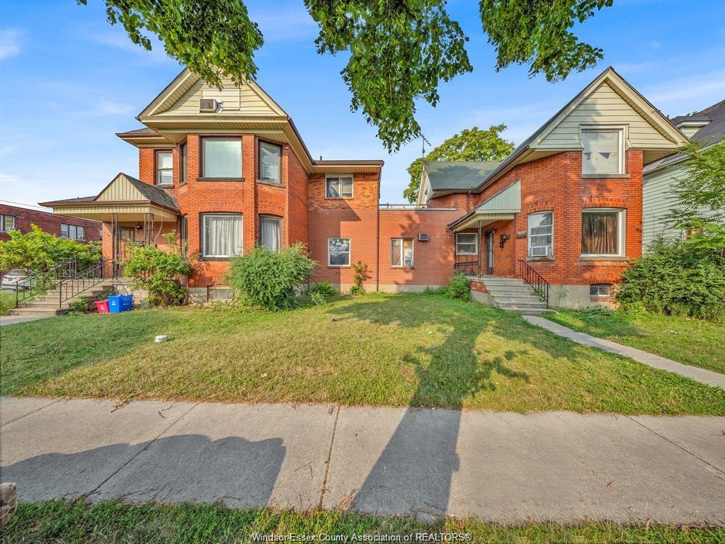 669-marentette-windsor-ontario-26018904