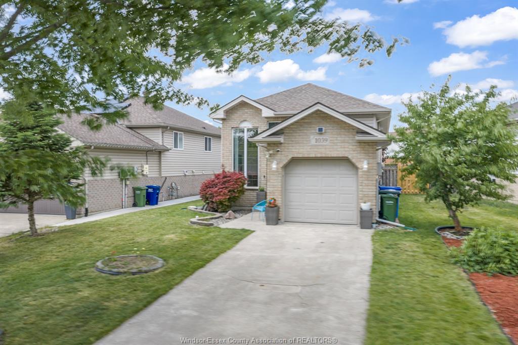 1039-silverdale-windsor-ontario-26018905
