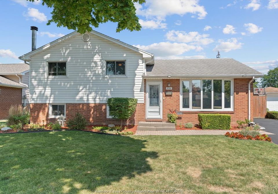5086-colbourne-drive-windsor-ontario-26018913