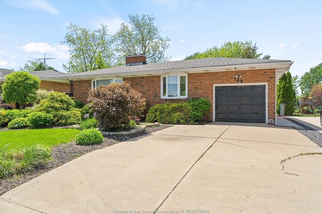 140-victoria-street-south-amherstburg-ontario-26018917