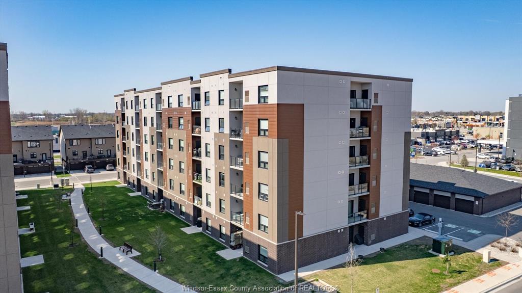 800-beachside-drive-lakeshore-ontario-26018918