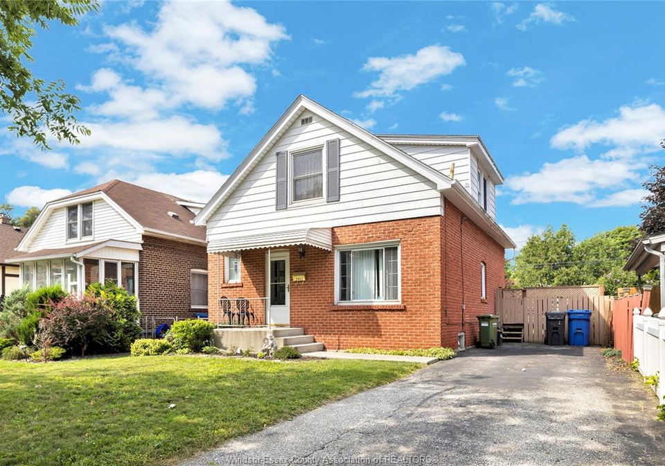 2453-turner-road-windsor-ontario-26018946
