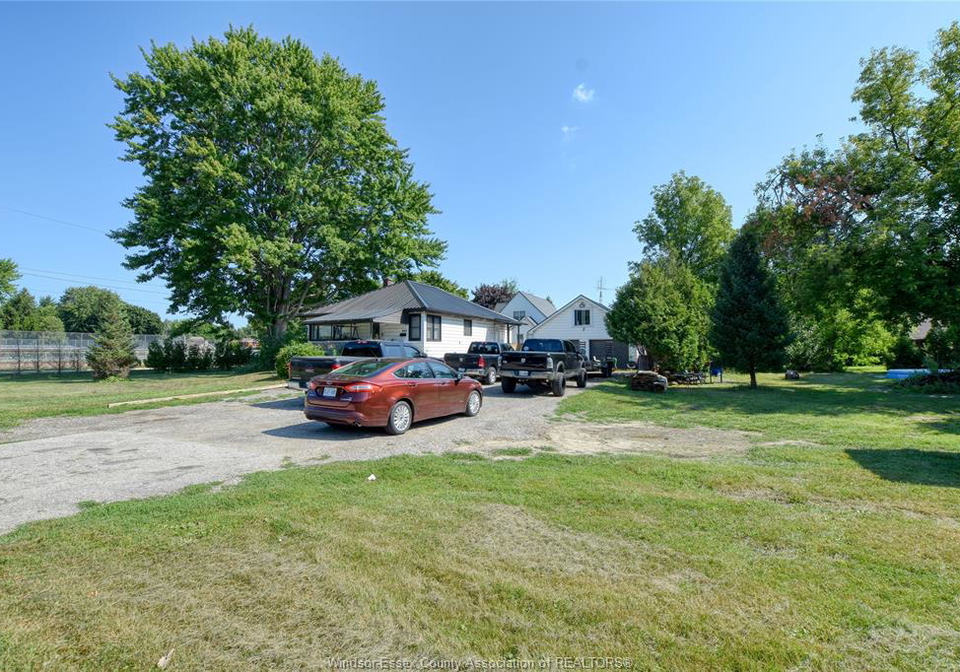 487-st-clair-street-chatham-ontario-26018948