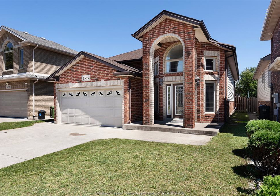 4553-osaka-circle-windsor-ontario-26018963