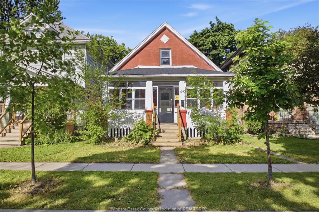 977-gladstone-windsor-ontario-26018964