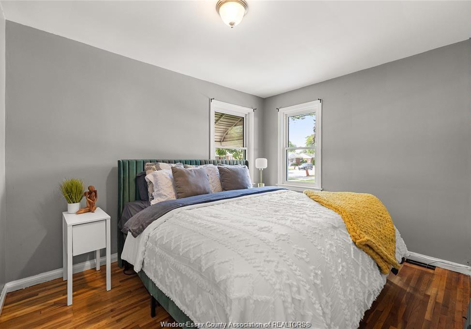 2780-dominion-boulevard-windsor-ontario-26018968
